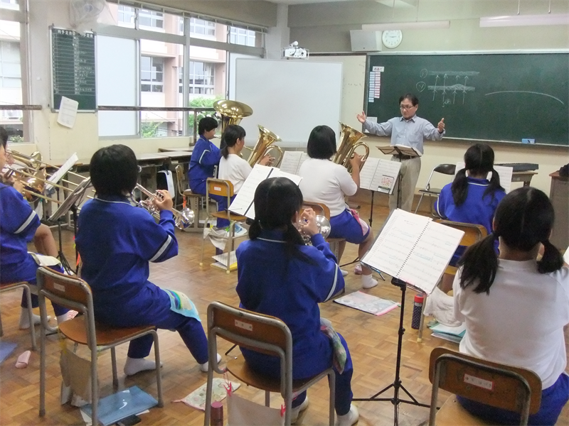 吹奏楽部専門コーチングはおまかせください